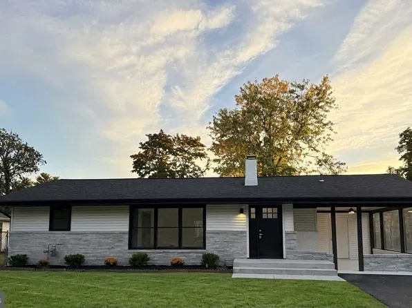 796 S West Ave, Vineland, NJ 08360