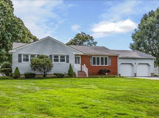 36 Midland Ave, Freehold, NJ 07728