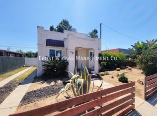 12 E 53rd St, Long Beach, CA 90805