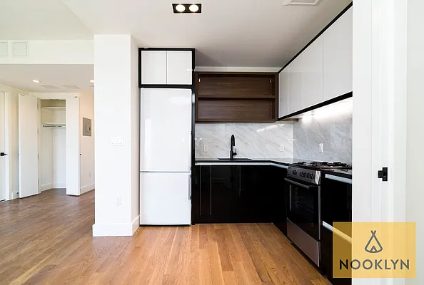 Rented by Nooklyn NYC LLC | media 24