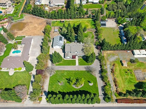 8619 Excelsior Rd, Elk Grove, CA 95624