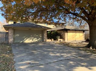 4110 N Hammond Ave, Warr Acres, OK 73122