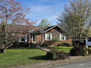 102 Cranbrook Dr, Glasgow, KY 42141
