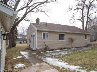 8522 Rushview Dr, Pinckney, MI 48169