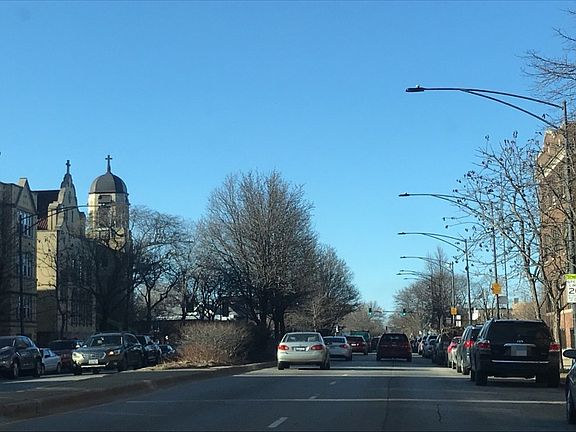 4th image of 4543 N Ashland Ave