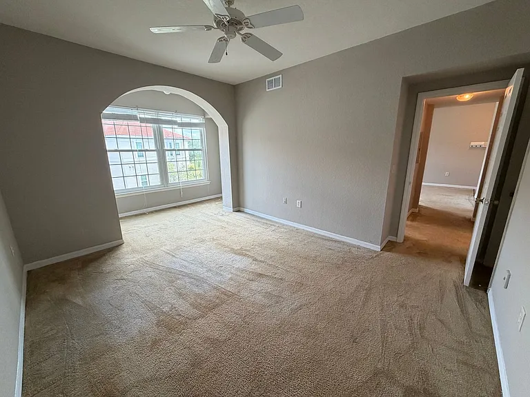 23500 Walden Center Dr #309 — Photo 11