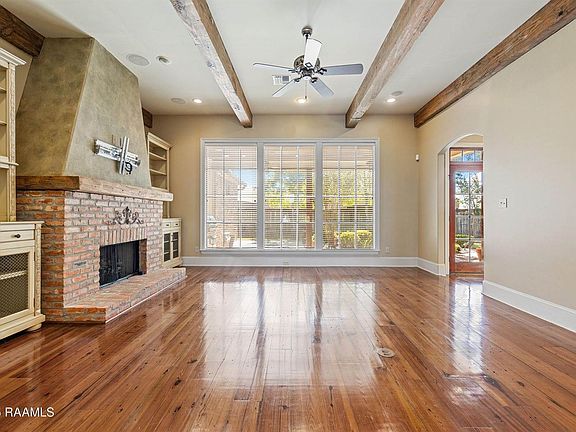 5th image of 105 Shinnecock Hills Dr