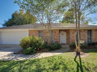 203 Brinwood Dr, Houma, LA 70360