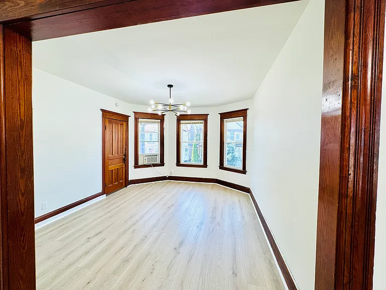 925 Brayton Park Pl — Photo 6