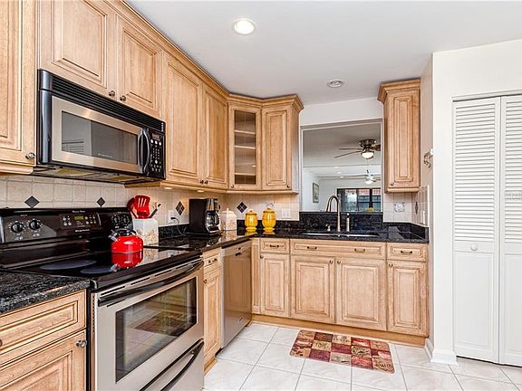 4th image of 19029 Us Highway 19 N APT 18E