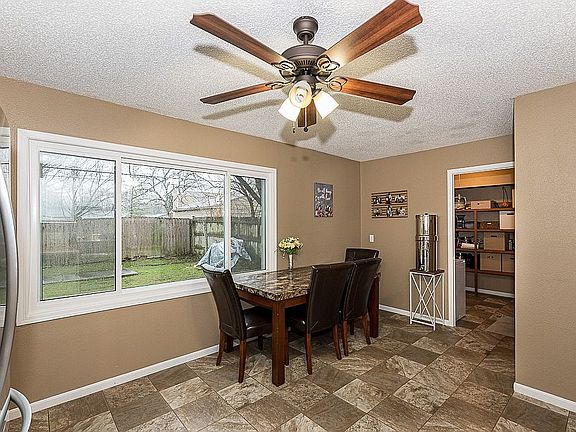 5th image of 2525 Cypress Dr
