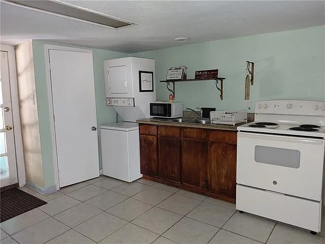 4916 Danneel St #LOWER — Photo 5