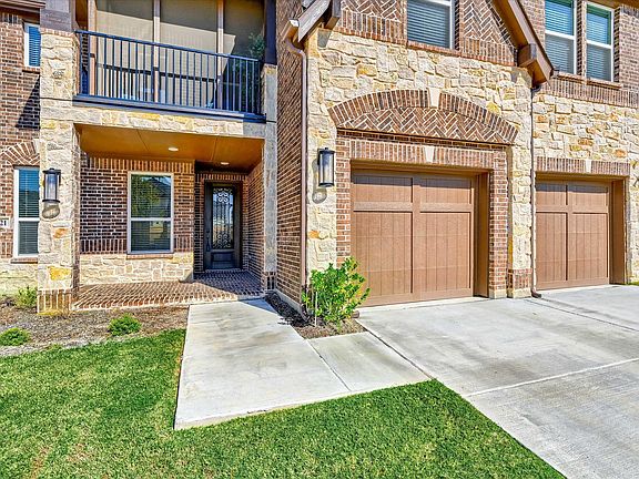 3rd image of 6221 Muller Creek Dr