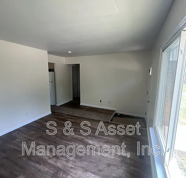 3324 Danbury Crossroad St — Photo 5