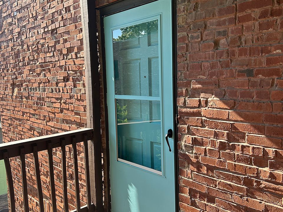 1st image of 1415 Missouri Ave Floor 2