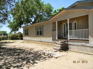821 Juan Andres Rd, Los Lunas, NM 87031