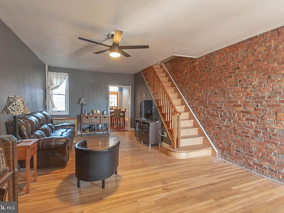 4th image of 4226 Richmond St