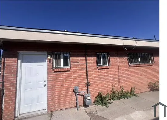 3413 Ross Ave SE — Photo 3