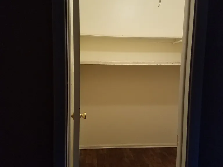 1611 Cottonwood Dr #2 — Photo 2