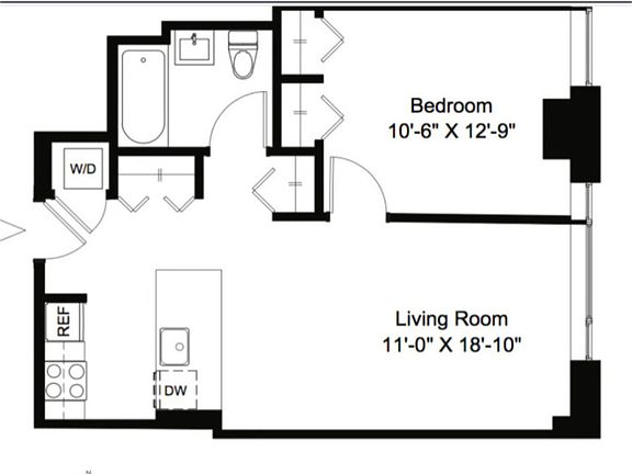 2nd image of 321 W 37th St APT 4L