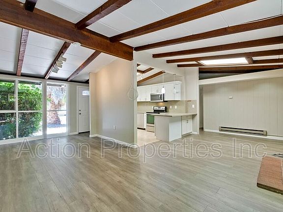 2nd image of 3525 Cowper St