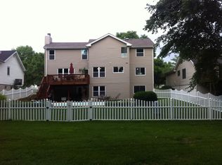 1407 Westbrooke Terrace Dr, Ballwin, MO