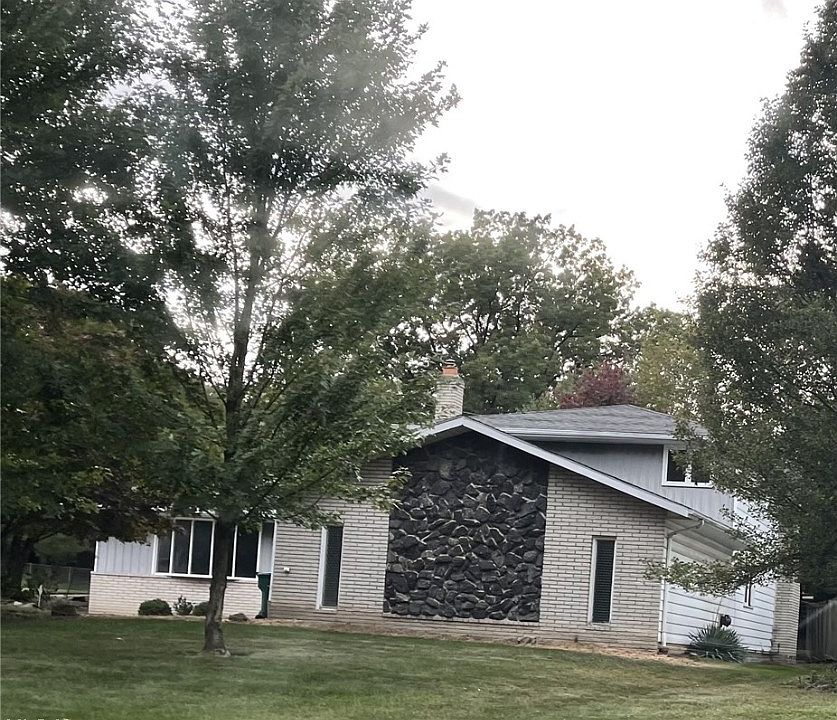1st image of 6194 Saint Francis Dr