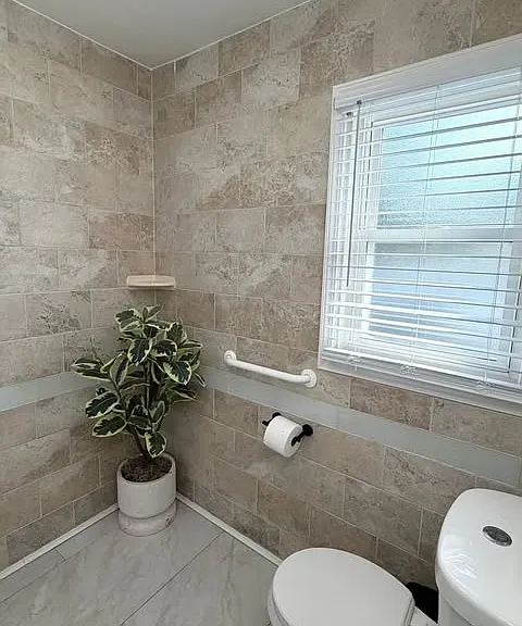 49 Orange Ave — Photo 19