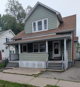 26 Charbonneau Ter, Chicopee, MA, 01013