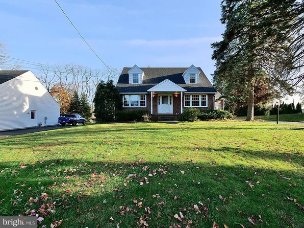 113 W Knowlton Rd, Media, PA 19063