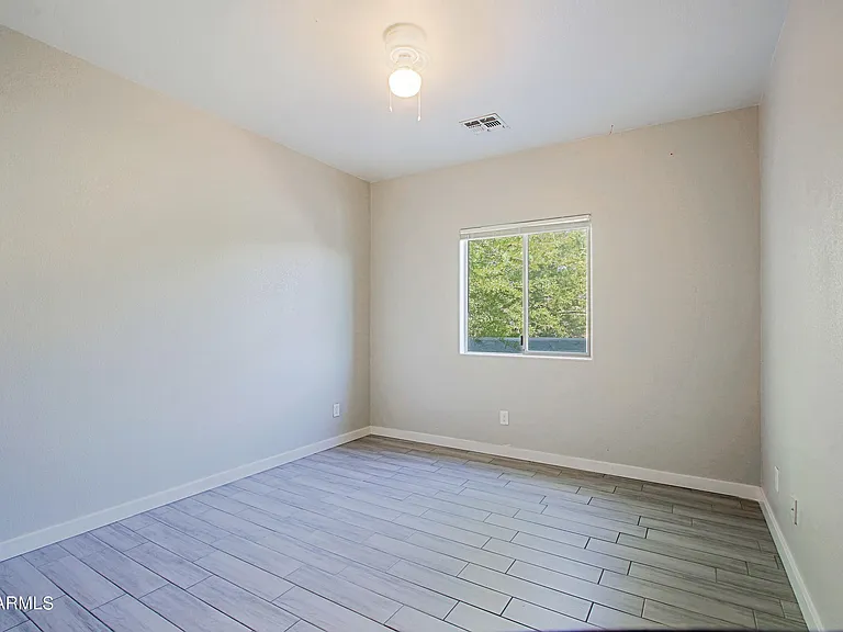 1614 W Purdue Ave #202 — Photo 5