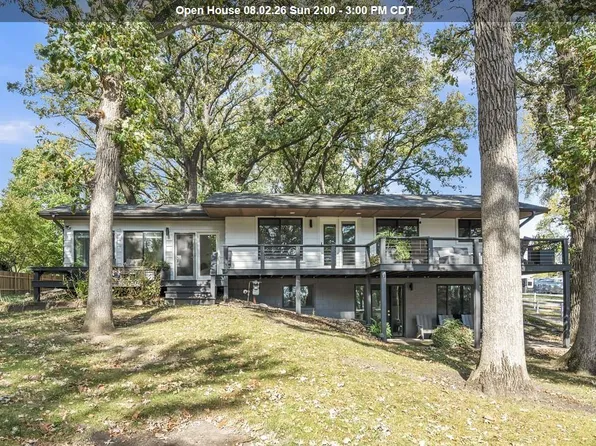 1800 Lakeshore Dr, Okoboji, IA 51355
