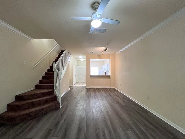 4886 NW 46th Pl #106 — Photo 27