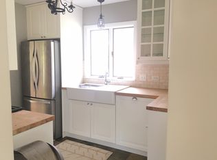 4427 Woodward Ave, Downers Grove, IL 60515