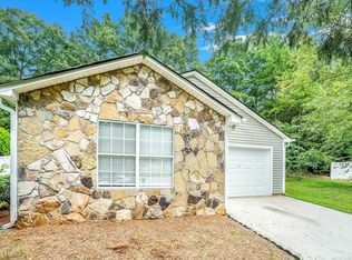 1329 Creek View Dr, Monroe, GA 30655