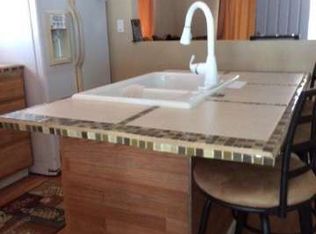 204 Calle De La Rosa #204, Camarillo, CA 93012