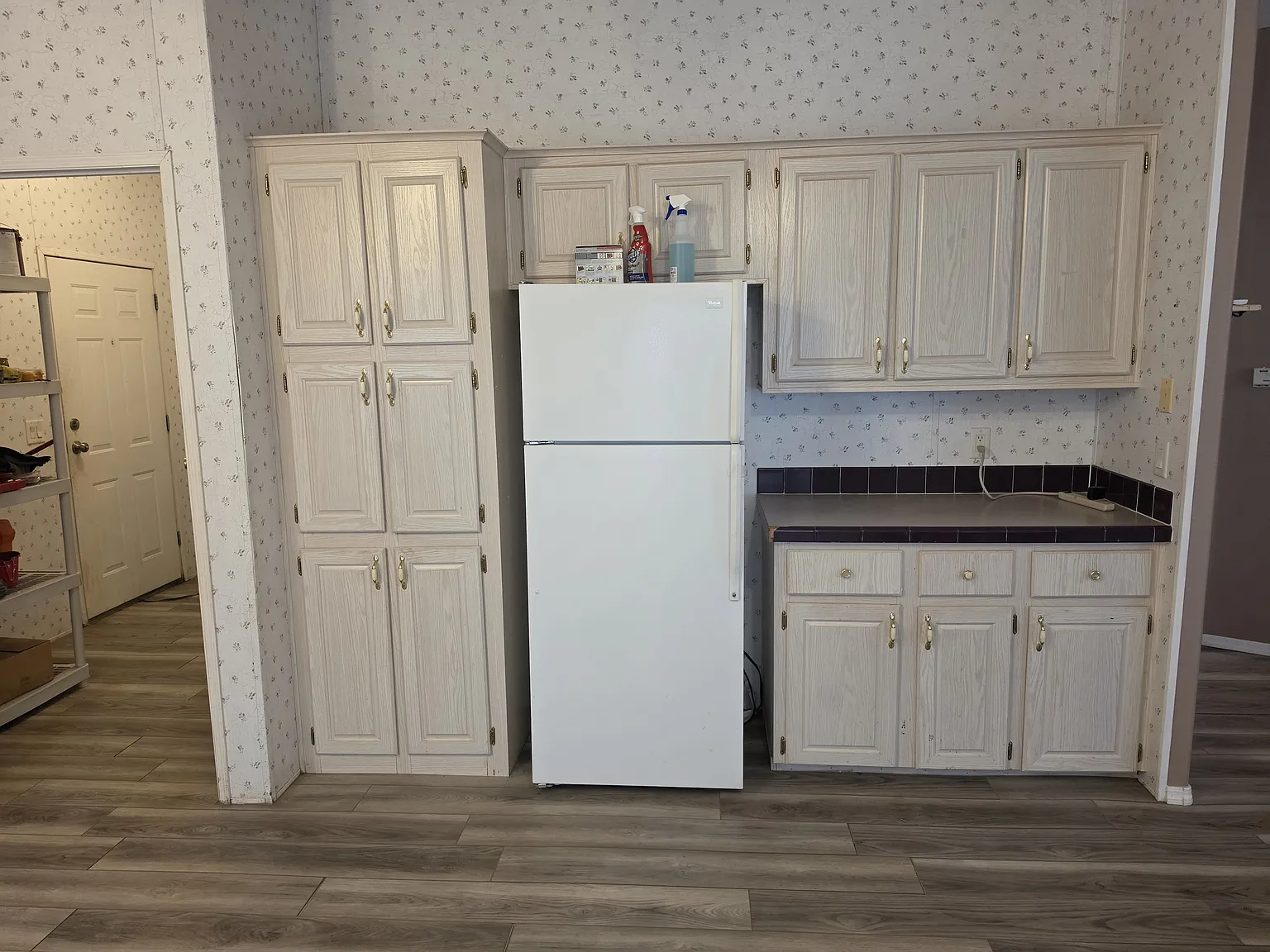 3 bed, 1600 sqft, $1,850 — Photo 2