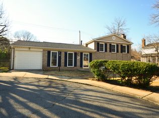 1838 Saint Roman Dr, Vienna, VA 22182