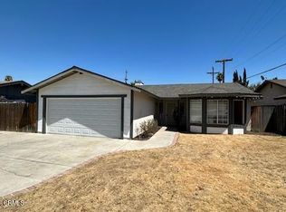 3704 El Alisal St, Bakersfield, CA 93304