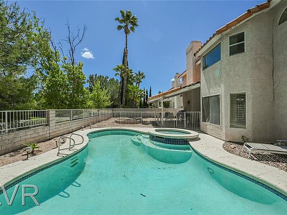2nd image of 3044 Ocean Port Dr