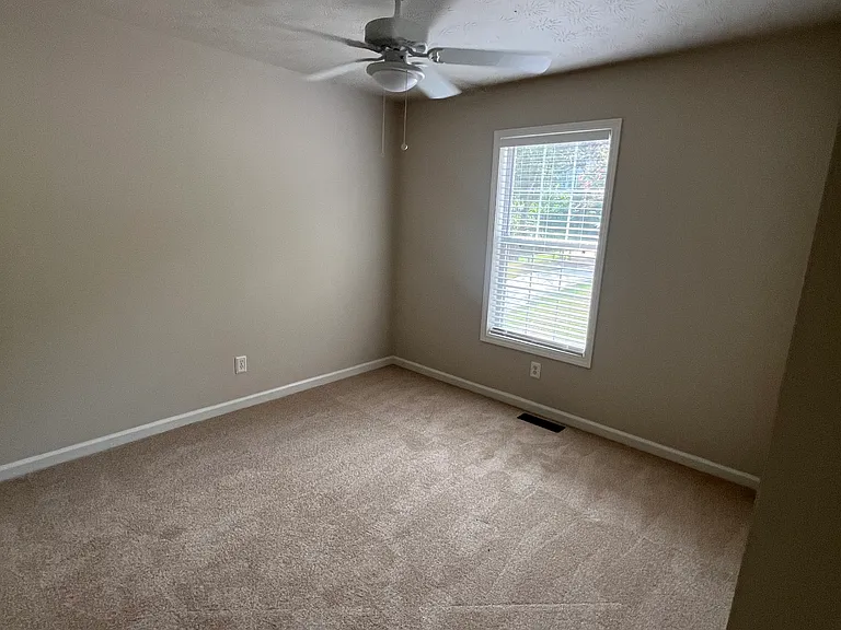 4695 Eucalyptus Way — Photo 12