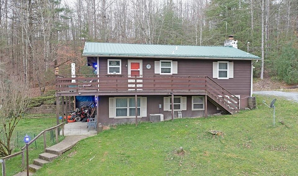 1st image of 239 Irish Hill Dr