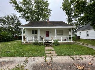 314 Adams Ave, Charleston, IL 61920