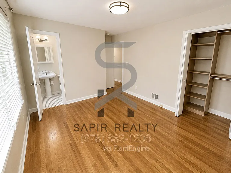 1171 Arborvista Dr NE — Photo 7