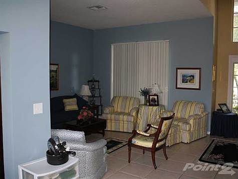 3rd image of 17728 Esprit Dr