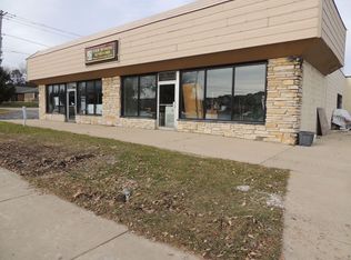 13198 W National Ave, New Berlin, WI 53151