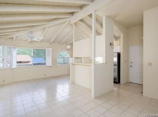 824 Kealahou St, Honolulu, HI 96825