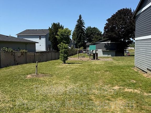 2nd image of 3879 NE 152nd Ave