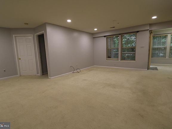 2nd image of 7530 Coxton Ct #G-115