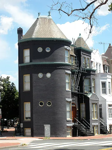 547 Florida Ave NW #8 — Photo 4